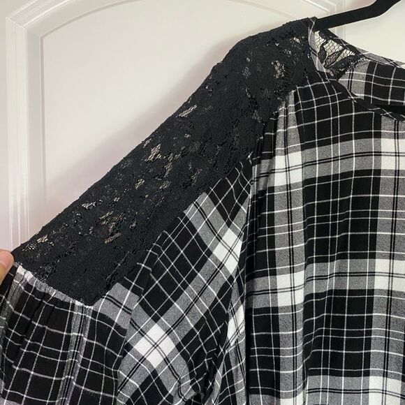 Cottagecore Style Blouse Black and White Plaid Lace Accents, lightweight  22/24 - Picture 5 of 9